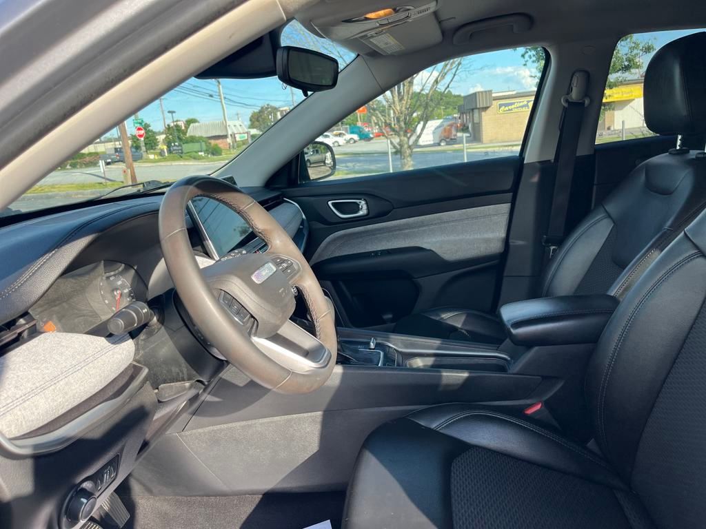 used 2022 Jeep Compass car, priced at $19,996