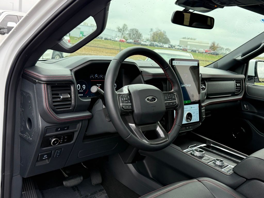 new 2024 Ford Expedition car, priced at $70,201