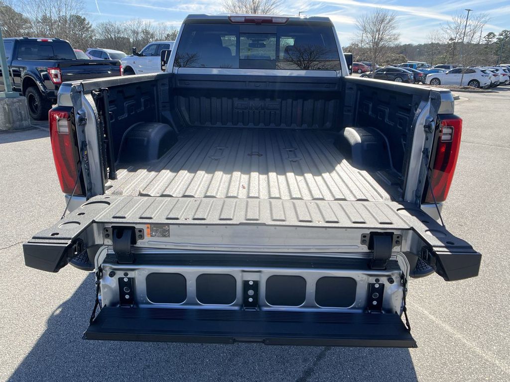 new 2025 GMC Sierra 2500HD car, priced at $80,865