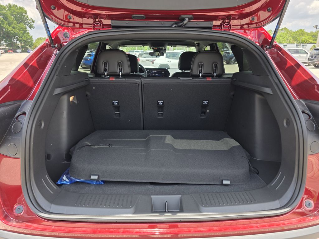 new 2025 Chevrolet Trax car, priced at $27,224