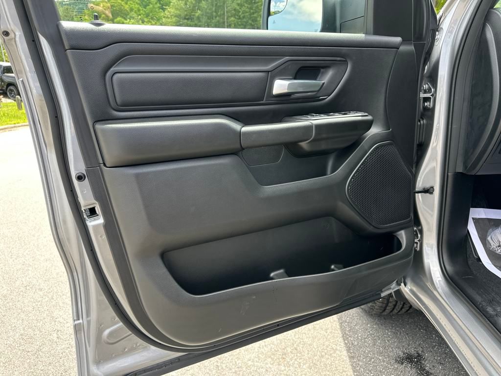 new 2025 Ram 1500 car, priced at $40,990
