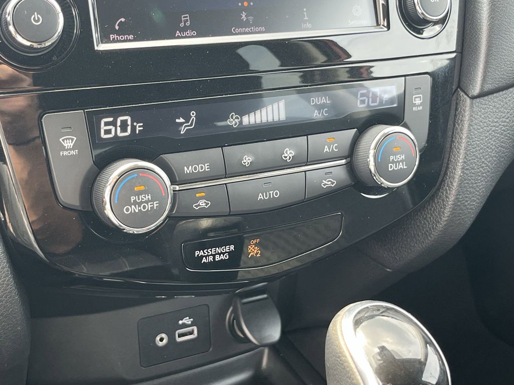 used 2020 Nissan Rogue car, priced at $18,292