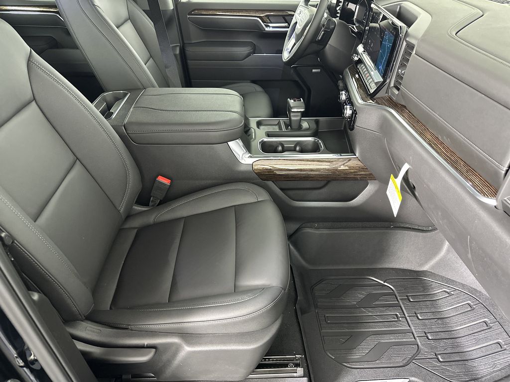 new 2025 GMC Sierra 1500 car, priced at $60,424