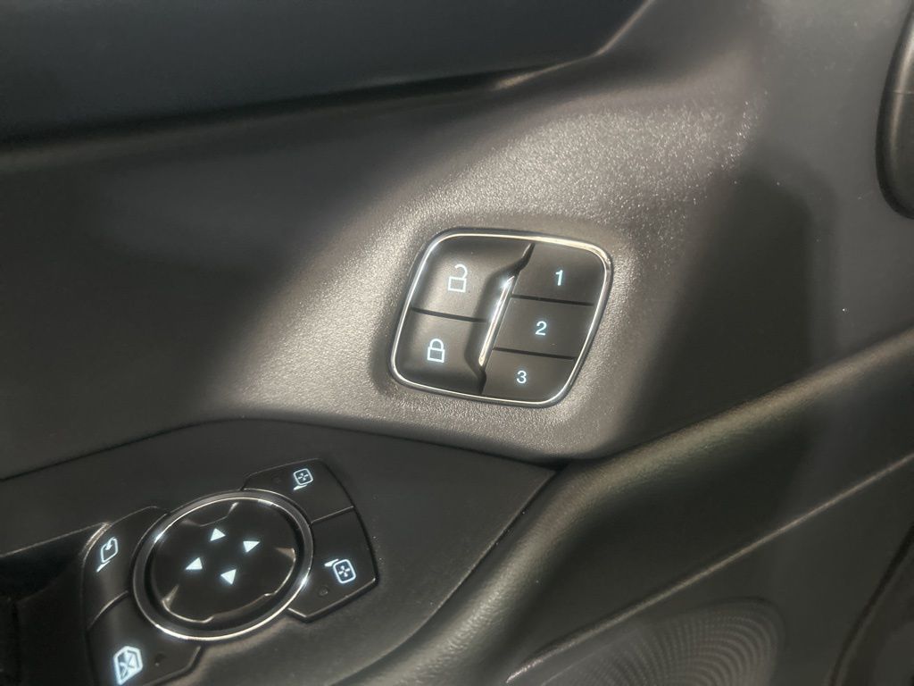 used 2022 Ford Expedition Max car, priced at $58,905