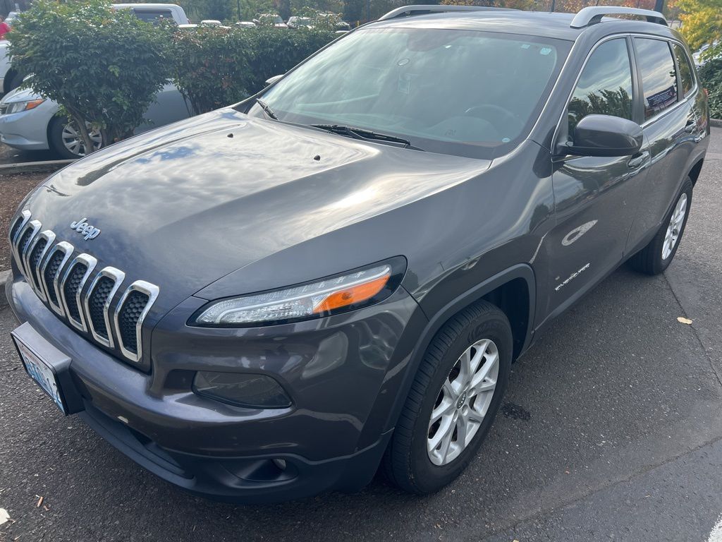 used 2014 Jeep Cherokee car, priced at $9,128
