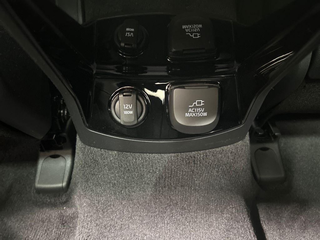 new 2025 Kia Sorento car, priced at $44,714