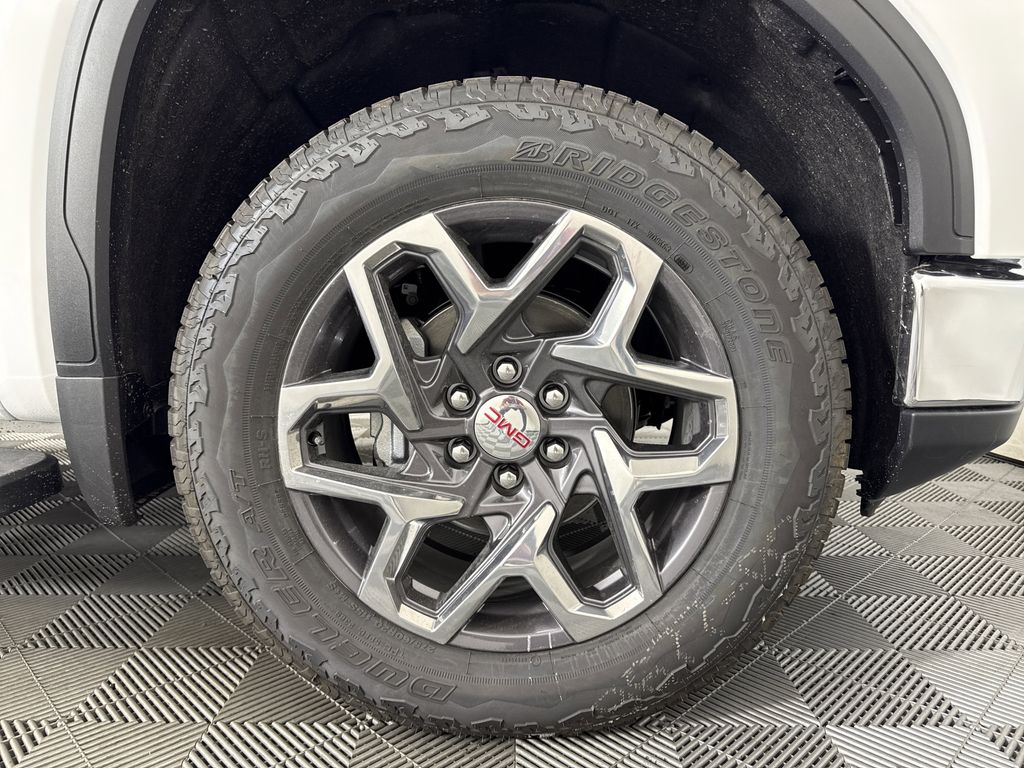 new 2026 GMC Sierra 1500 car, priced at $60,925