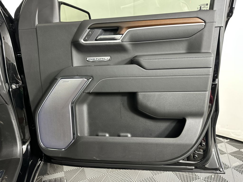 new 2025 GMC Sierra 1500 car, priced at $68,494