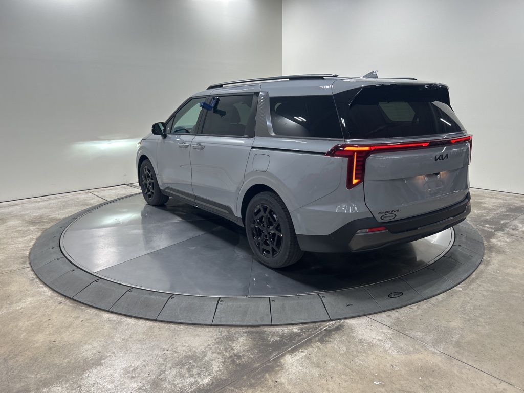 new 2026 Kia Carnival Hybrid car, priced at $53,074