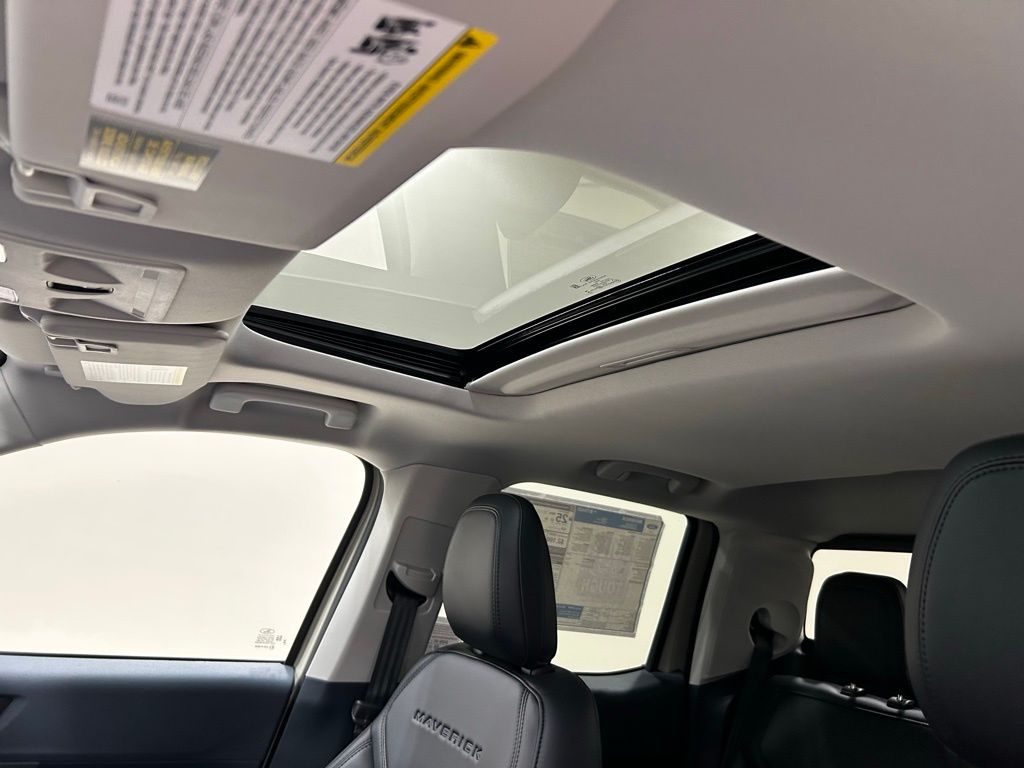 new 2025 Ford Maverick car, priced at $39,270