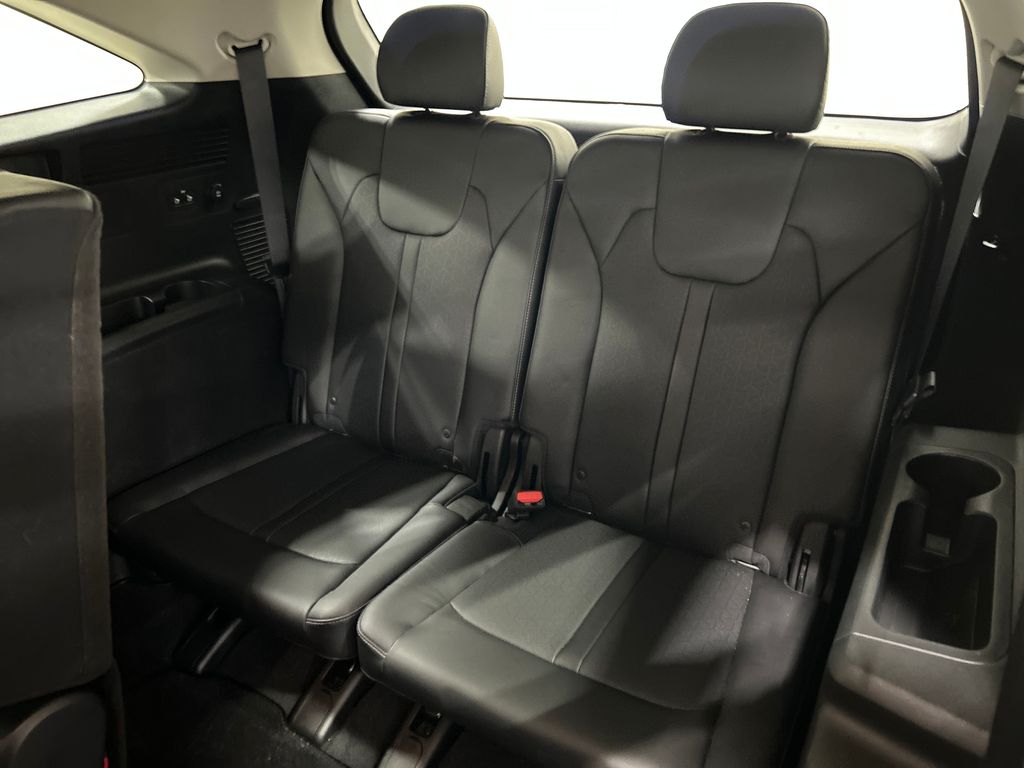 used 2022 Kia Sorento car, priced at $26,967