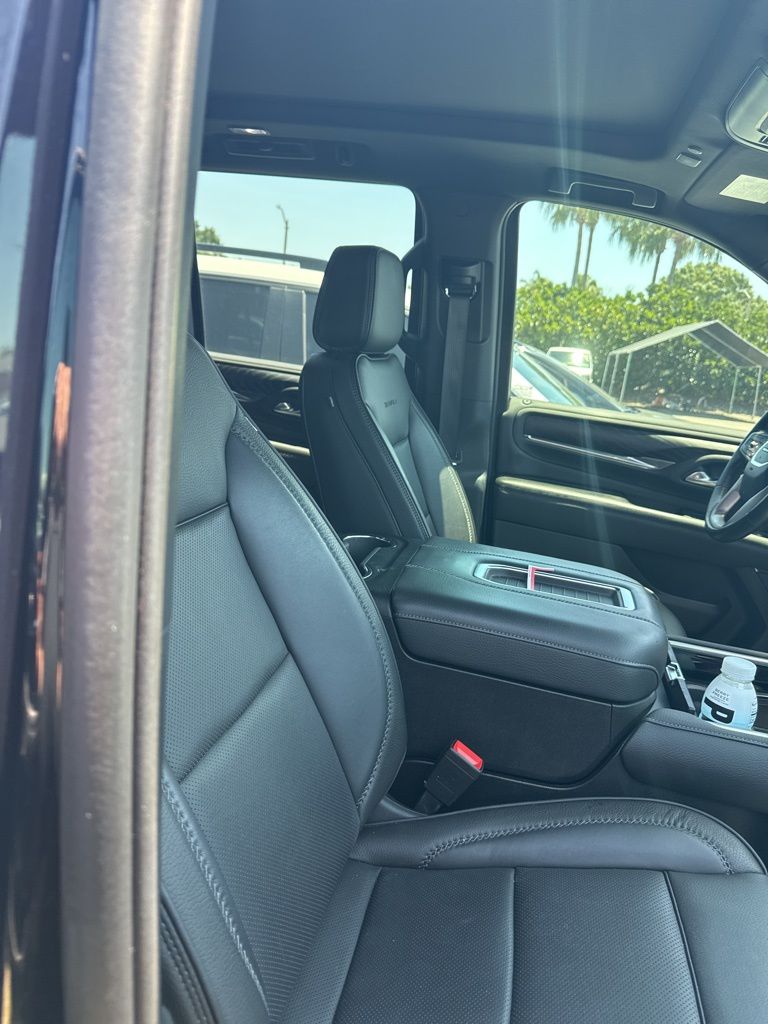 used 2022 GMC Yukon car, priced at $63,991
