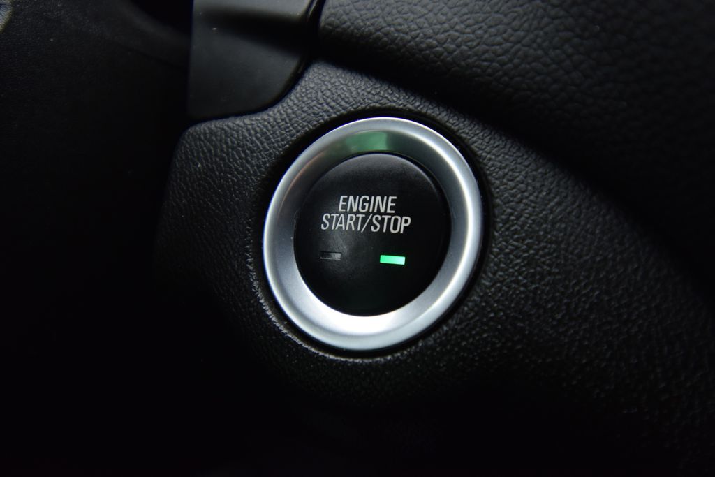 used 2024 Chevrolet Equinox car, priced at $21,600