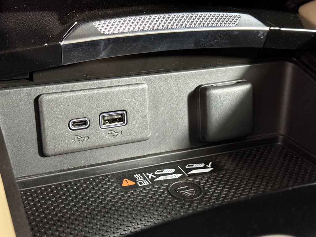 new 2025 Buick Envision car, priced at $35,740