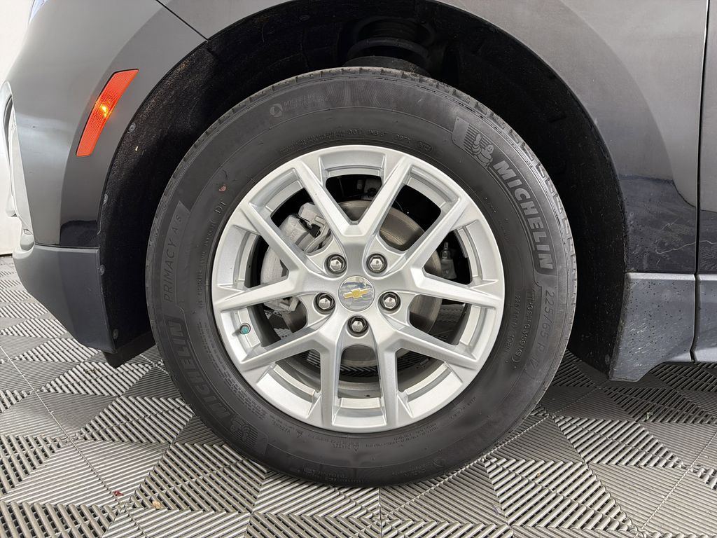 used 2022 Chevrolet Equinox car, priced at $16,498