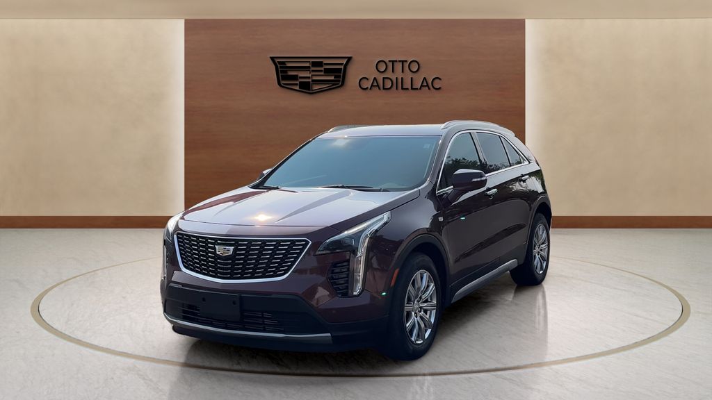 used 2022 Cadillac XT4 car, priced at $29,450