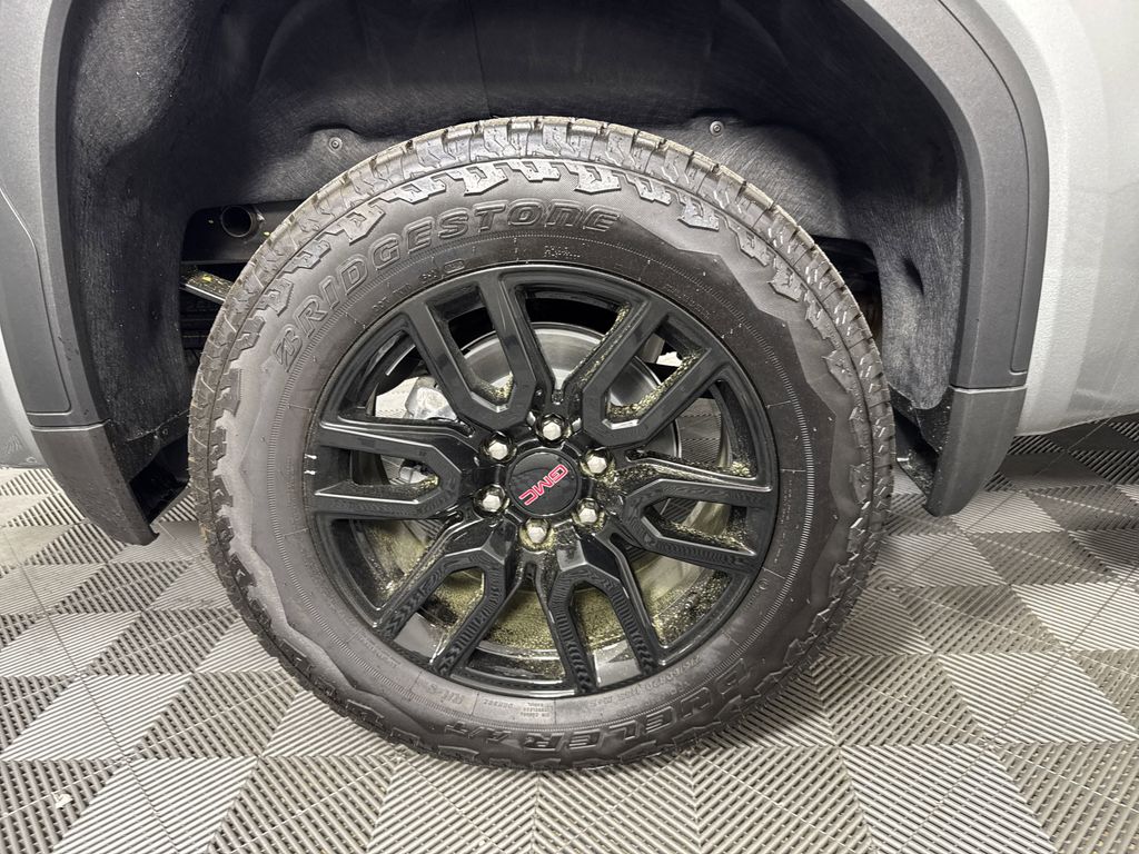 new 2025 GMC Sierra 1500 car, priced at $61,925