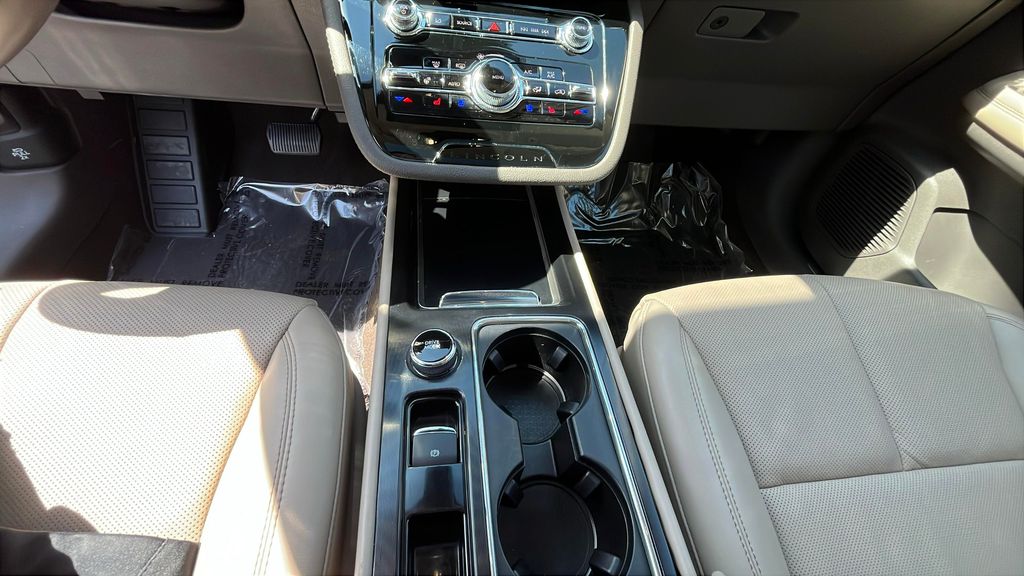 used 2022 Lincoln Corsair car, priced at $30,300