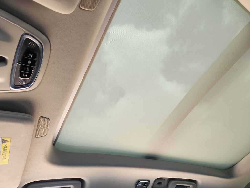 used 2019 Volvo XC90 car, priced at $25,362