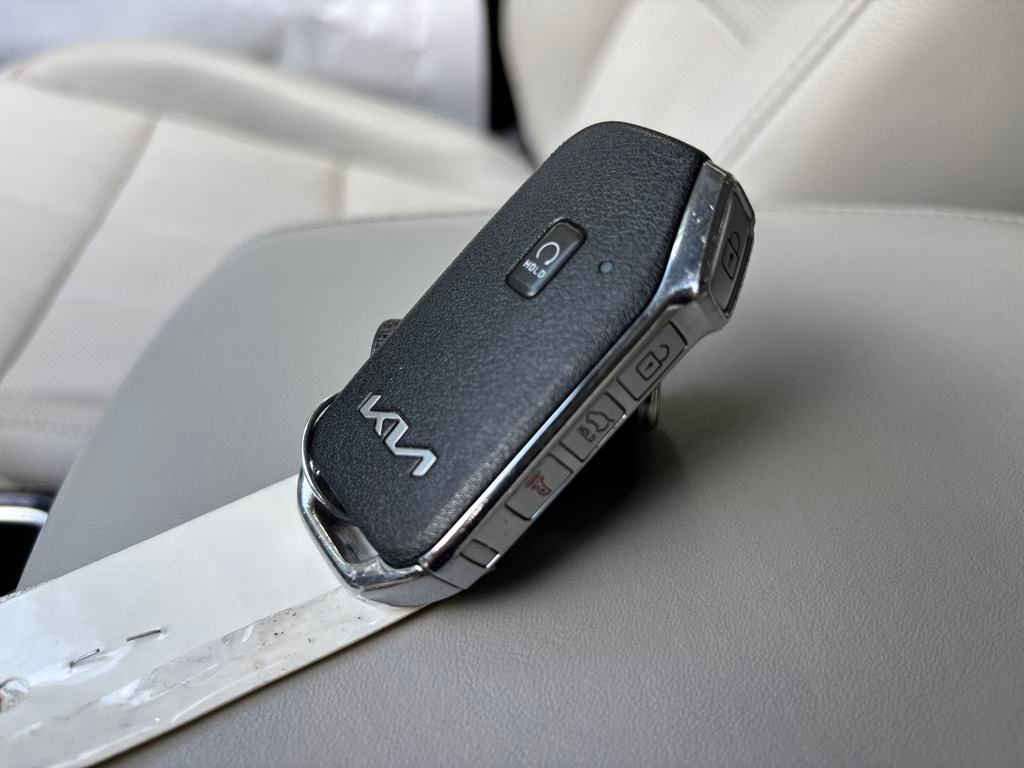 used 2022 Kia Telluride car, priced at $32,450