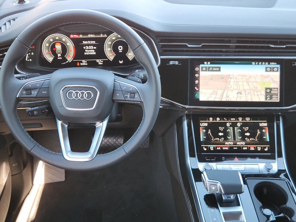 new 2025 Audi Q7 car, priced at $92,350