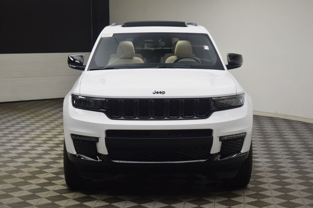 new 2025 Jeep Grand Cherokee L car, priced at $44,995