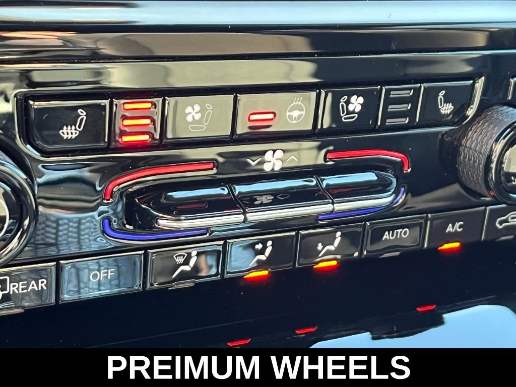 new 2024 Jeep Grand Cherokee car, priced at $56,990