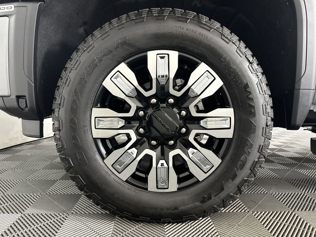 new 2025 GMC Sierra 2500HD car, priced at $86,963