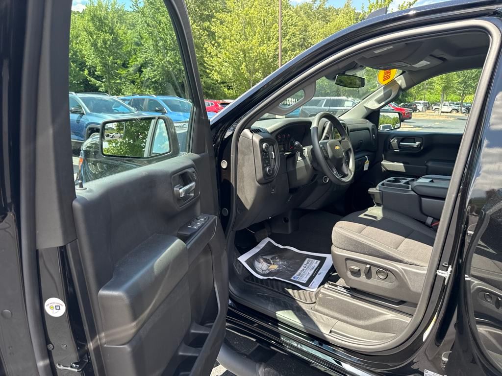 new 2025 Chevrolet Silverado 1500 car, priced at $47,790