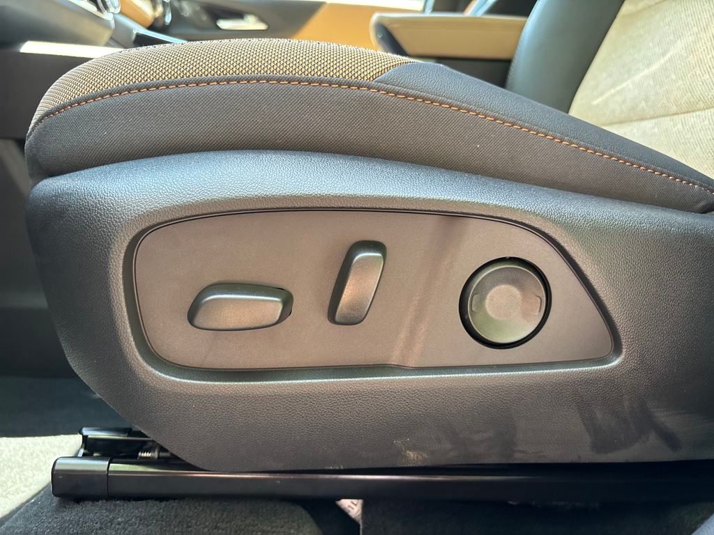 new 2026 Chevrolet Equinox car, priced at $36,990