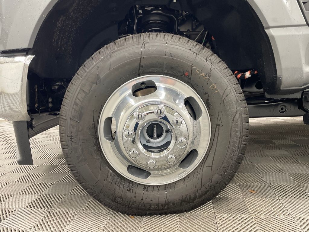 new 2026 Ford F-350SD car, priced at $77,037