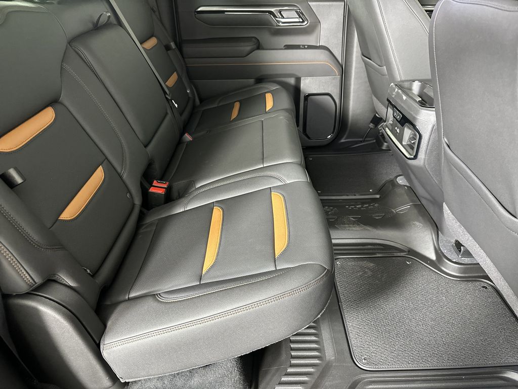 new 2025 GMC Sierra 1500 car, priced at $69,299