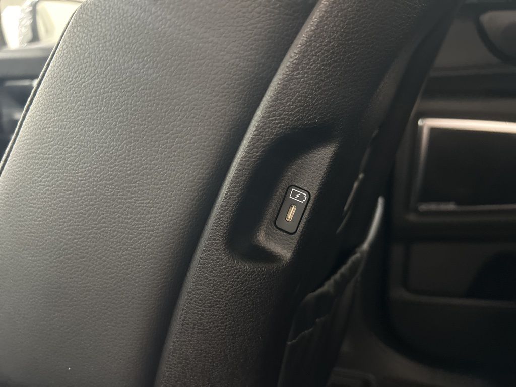 new 2025 Kia Telluride car, priced at $50,043