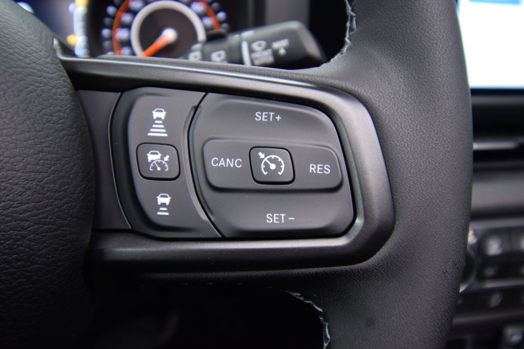 new 2026 Jeep Wrangler car, priced at $48,456