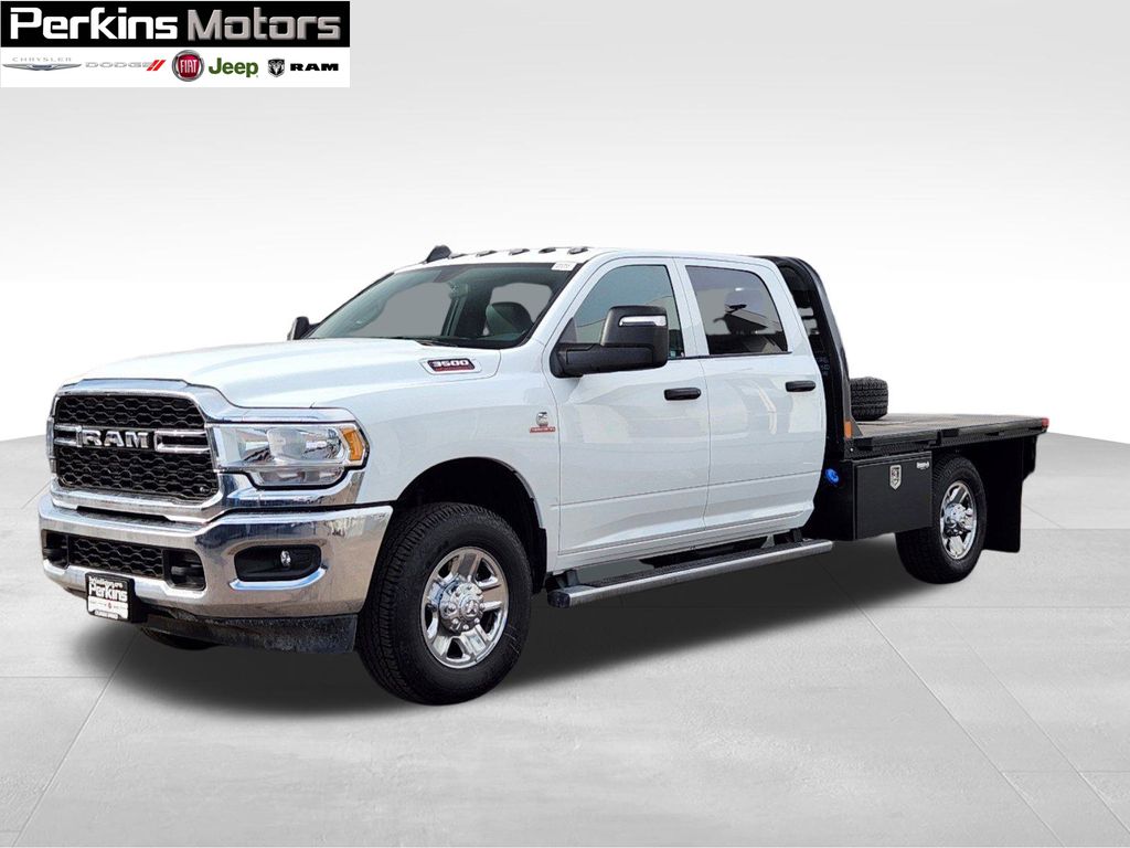 new 2024 Ram 3500 car, priced at $72,659