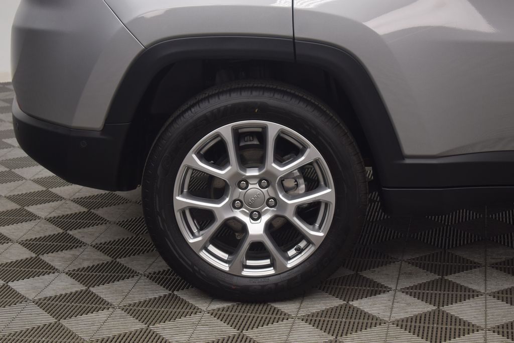 used 2022 Jeep Compass car, priced at $23,600