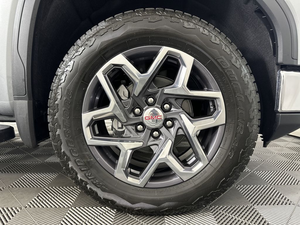new 2025 GMC Sierra 1500 car, priced at $59,319