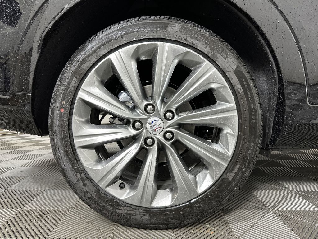 new 2025 Buick Envista car, priced at $31,085