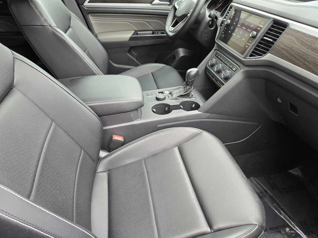 used 2021 Volkswagen Atlas car, priced at $25,334