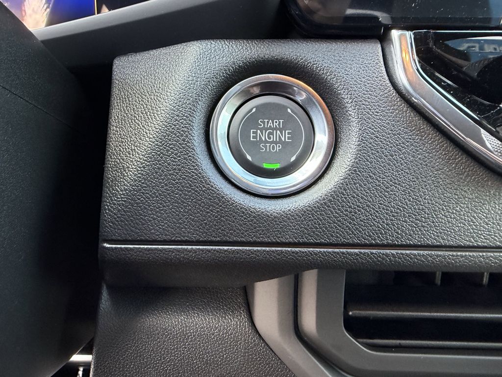 new 2026 Chevrolet Colorado car, priced at $38,400