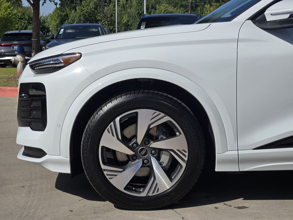 new 2025 Audi Q6 e-tron car, priced at $77,750