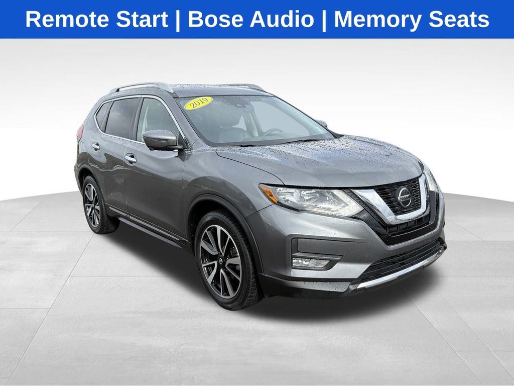 used 2019 Nissan Rogue car, priced at $16,777