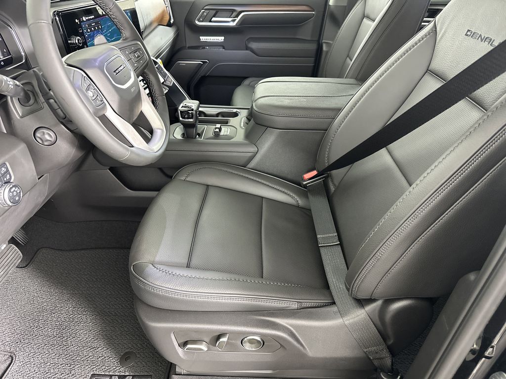 new 2025 GMC Sierra 1500 car, priced at $68,494