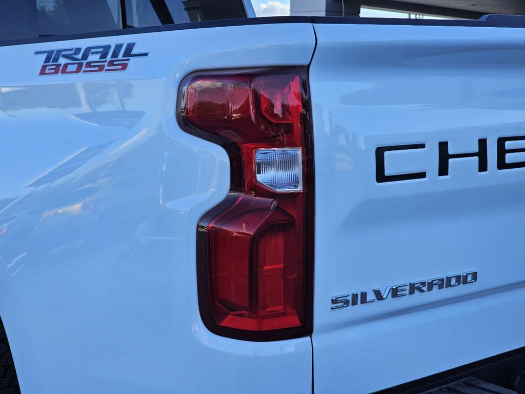 new 2025 Chevrolet Silverado 1500 car, priced at $60,928