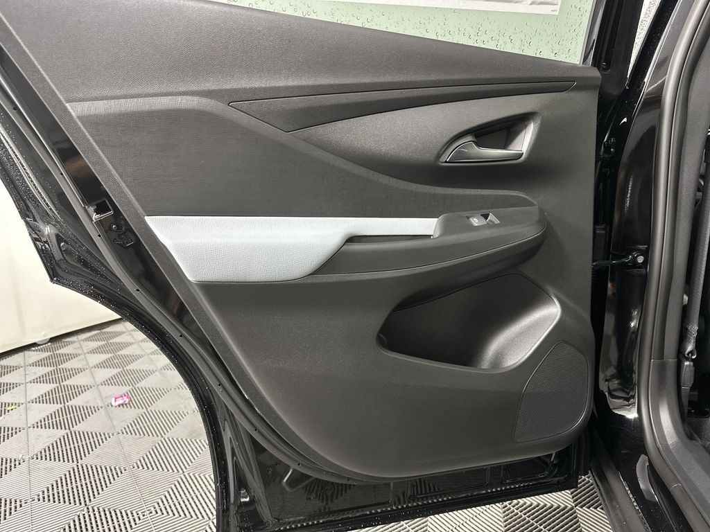 new 2025 Buick Envista car, priced at $25,785