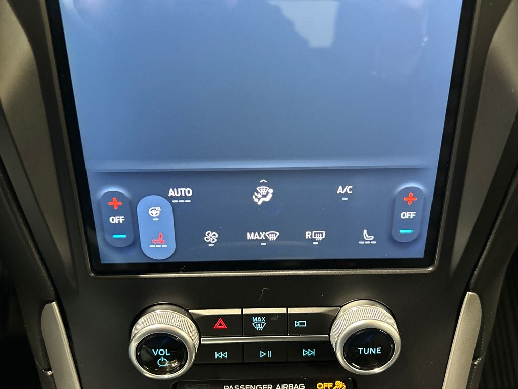 used 2022 Ford Edge car, priced at $29,276