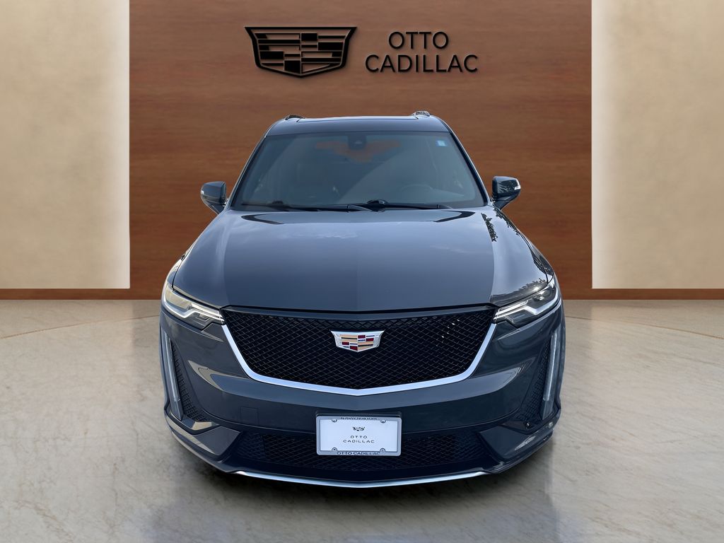 used 2022 Cadillac XT6 car, priced at $35,750