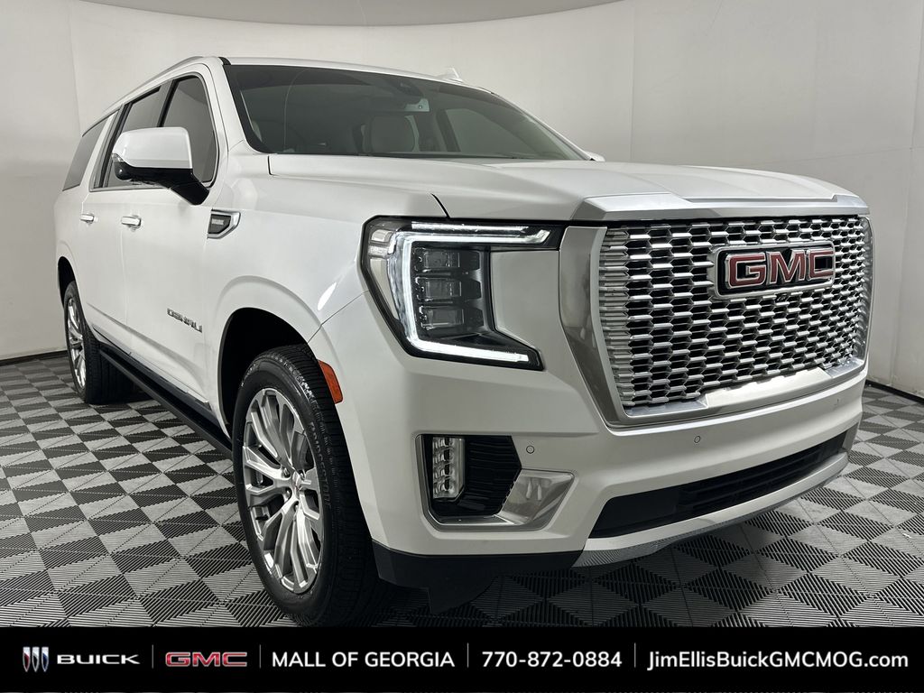 used 2022 GMC Yukon XL car, priced at $56,928