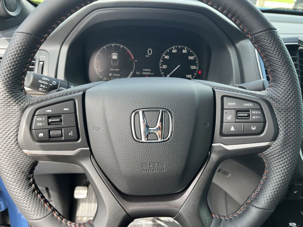 new 2025 Honda Ridgeline car, priced at $44,182