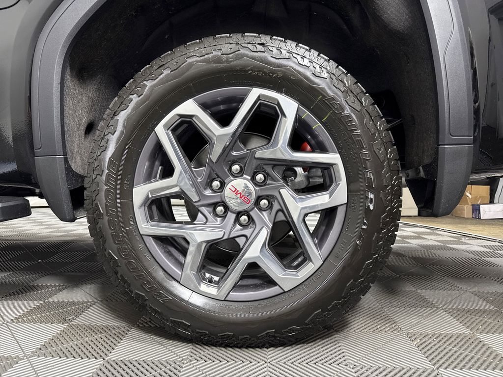 new 2025 GMC Sierra 1500 car, priced at $58,119